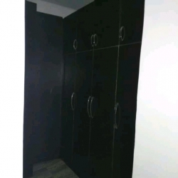 Image 1 Title