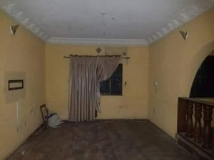 Image 1 Title