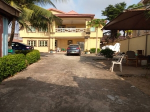 Image 1 Title