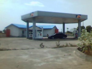 Functional 6 Pumps Filling Station On 2,275 Square Meters Land Area Commercial Property for Sale Kuje Abuja Vetra  Property