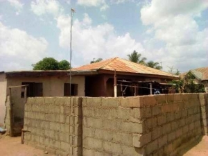 Image 1 Title