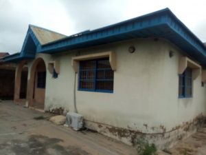 3 Bedroom Twins Flats Of At Ekerin Area Ologuneru Ibadan  6 bedroom Blocks of Flats for Sale Ibadan Oyo Vetra  Property