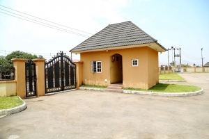 Image 1 Title