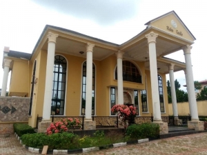 5 Bedroom Duplex With 4 Bedroom Flat At Jericho Gra Ibadan  5 bedroom Terraced Duplex for Sale Ibadan Oyo Vetra  Property
