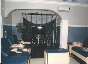 Image 1 Title