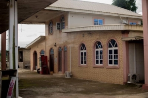 Image 1 Title