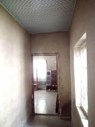 Image 1 Title