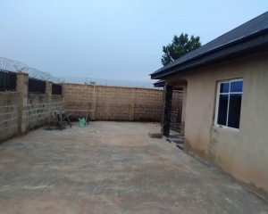 Image 1 Title