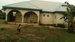 3 Bedroom Bungalow Around Eniosa Road, Close To Cac Baba Olowere Church, Olorunda, Ibadan 3 bedroom Detached Bungalow for Sale Ibadan Oyo Vetra  Property