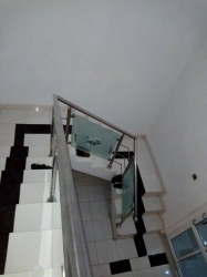 Image 1 Title