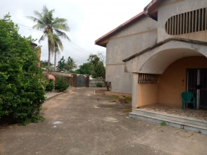Image 1 Title