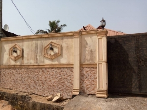 Image 1 Title