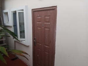 Image 1 Title