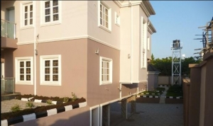 Luxury 8 Bedroom Duplex +3rooms Bq At Guzape Abuja 250m 8 bedroom Detached Duplex for Sale Guzape Abuja Vetra  Property