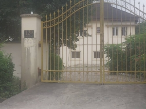 Image 1 Title