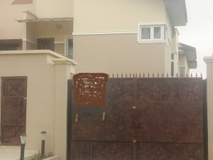 Image 1 Title