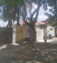 Image 1 Title