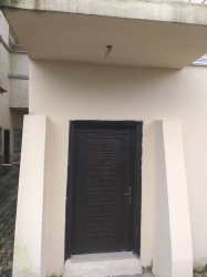 Image 1 Title