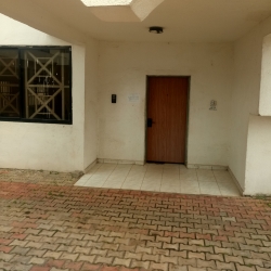 Image 1 Title