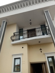 Image 1 Title