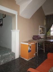 Image 1 Title