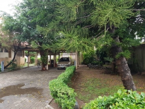 Image 1 Title
