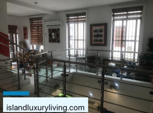 Image 1 Title