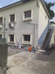 Refurbished Luxury 2 Bedroom Self Serviced Groundfloor Floor Apartment With Air Conditioning , Fully Fitted Kitchen  2 bedroom Flat for Rent Ikoyi Lagos Vetra  Property