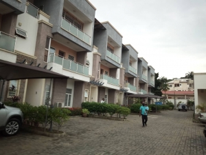 Image 1 Title