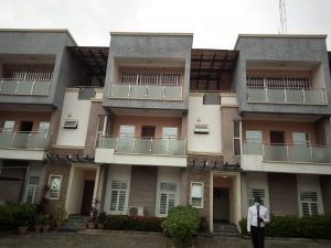Image 1 Title