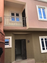 Alagomeji Executive Mini Flat Fully Service With Ac Bed Tv Cctv Camera Wardrobe With Pop Come With Only Clothes Rent 1,6m Service Charge 200k  Mini Flat for Rent Yaba Lagos Vetra  Property