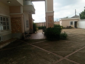 Image 1 Title