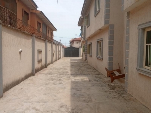 Image 1 Title