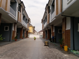 Image 1 Title
