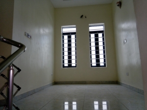 Image 1 Title