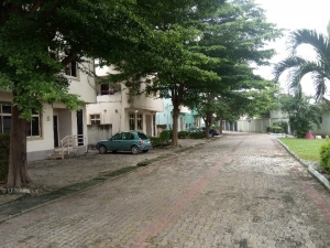 Image 1 Title