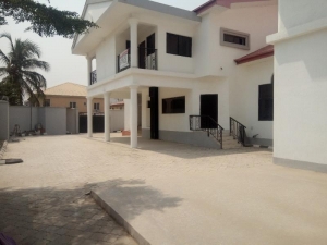 Neat, Spacious And Serviced 3 Bedroom Maisonnette 3 bedroom Terraced Duplex for Rent Lekki Lagos Vetra  Property