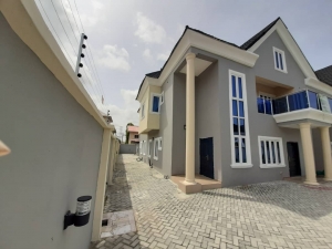 Newly Built, Serviced 3 Bedroom Apartment, En-suite. For Rent At Lekki 3 bedroom Blocks of Flats for Rent Lekki Lagos Vetra  Property