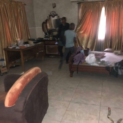 Image 1 Title
