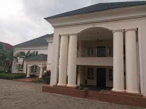 Image 1 Title