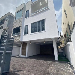 Luxurious 5bedroom Fully Detached Duplex For Sale With Bq Location:@ Ikoyi, Price: 165m 5 bedroom Detached Duplex for Sale Ikoyi Lagos Vetra  Property