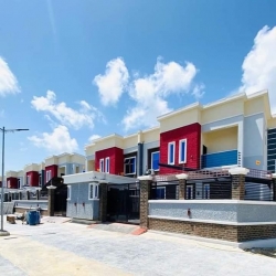 Elegantly Built And Perfectly Finished Terrace, Semi Detached And Detached Duplexes For Sales In A Mini Serviced Estate Located In Chevron Drive, Lekki Lagos.  4 bedroom Semi-Detached Duplex for Sale Lekki Lagos Vetra  Property
