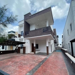 5 Bedroom Fully Detached House With Large Excellent Finish. Location: Lekki County Homes , Ikota , Lekki , Lagos  5 bedroom Detached Duplex for Sale Lekki Lagos Vetra  Property
