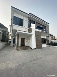 Megamound Lekki County Estate. Well Finished, Fully Detached 5 Bedroom Duplex With 1 Bq, Fully Fitted Kitchen, Cctv, Central Music System, Sitting On 500sqm- Price: N107m Asking  5 bedroom Detached Duplex for Sale Lekki Lagos Vetra  Property