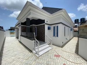 3bedroom Detached Bungalow Land Size : 355sqm Location: Ocean Palm Estate Ajah 3 bedroom Detached Bungalow for Sale Ajah Lagos Vetra  Property