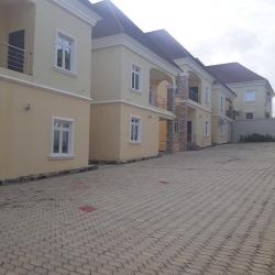 A Brand New Spacious 4 Units Of 4bedrooms Duplexes. 4 bedroom House for Rent Guzape Abuja Vetra  Property