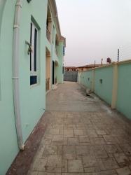 Image 1 Title