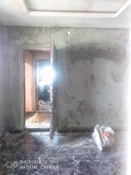 Image 1 Title