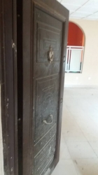 Image 1 Title