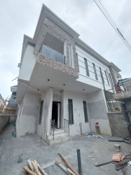 Hot! Hot!! Hot!!! 4 Bedroom Semi-detached Duplex (all Room Ensuite) With Jacuzzi Master Bedroom In Chevron, Lekki For Sale Semi-Detached Duplex for Sale Lekki Lagos Vetra  Property